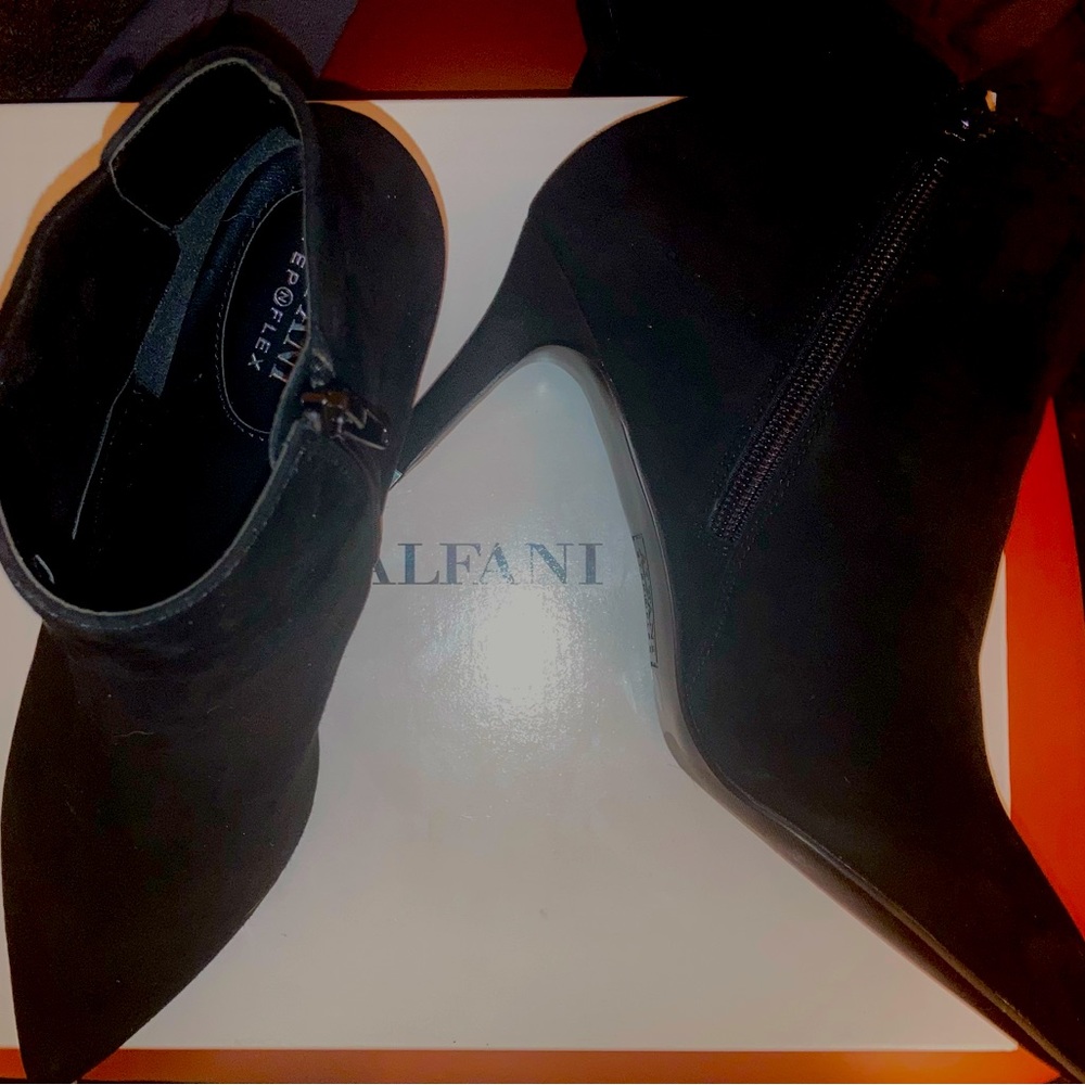 ALFANI Pointed Ankle Heels